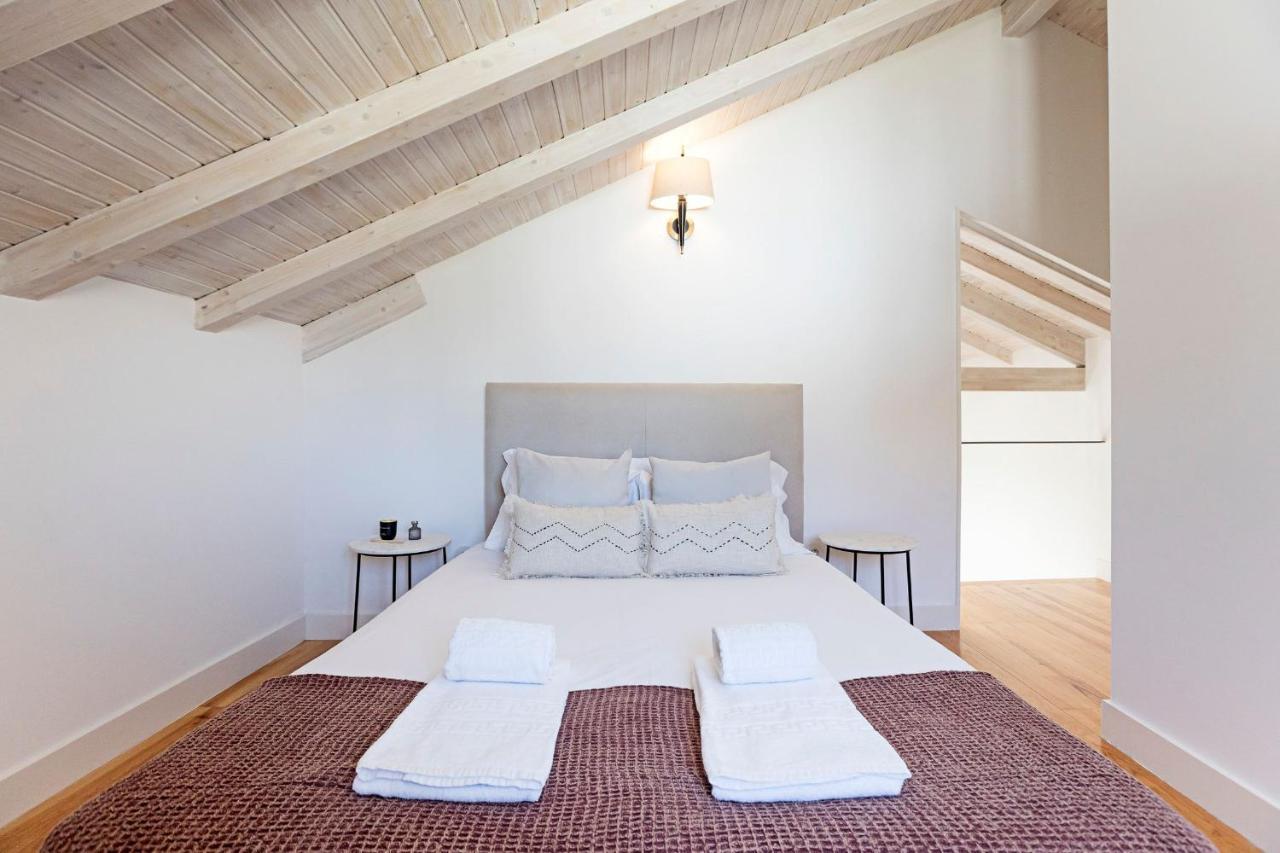 D. Joao IV Apartments By Lovelystay Porto Luaran gambar
