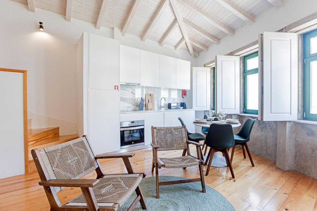 D. Joao IV Apartments By Lovelystay Porto Luaran gambar
