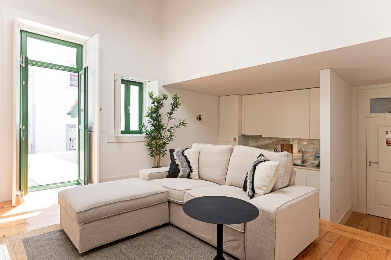 D. Joao IV Apartments By Lovelystay Porto Luaran gambar